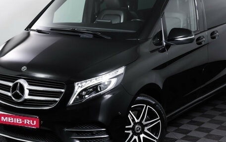 Mercedes-Benz V-Класс, 2019 год, 4 700 000 рублей, 23 фотография