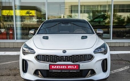 KIA Stinger I, 2018 год, 2 398 000 рублей, 2 фотография