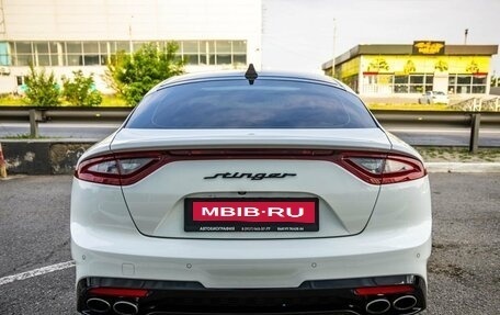 KIA Stinger I, 2018 год, 2 398 000 рублей, 6 фотография