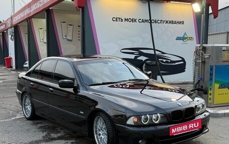 BMW 5 серия, 2001 год, 1 300 000 рублей, 3 фотография