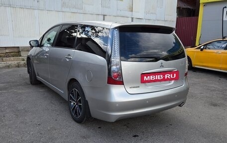 Mitsubishi Grandis, 2008 год, 910 000 рублей, 4 фотография