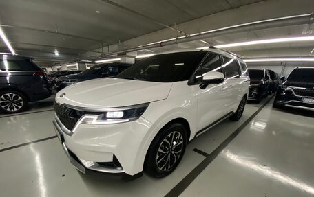 KIA Carnival, 2020 год, 3 900 000 рублей, 24 фотография