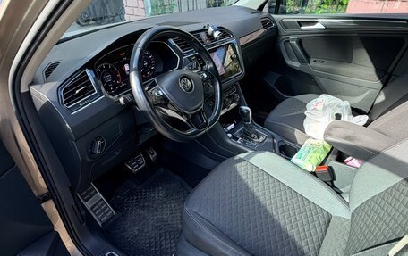 Volkswagen Tiguan II, 2018 год, 2 600 000 рублей, 7 фотография