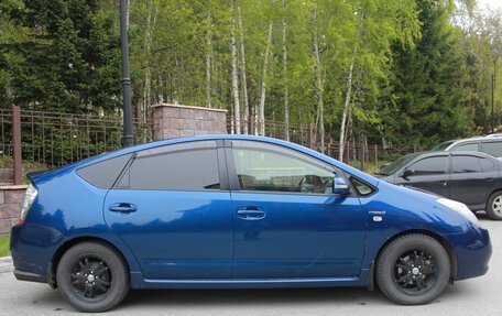Toyota Prius, 2008 год, 830 000 рублей, 8 фотография