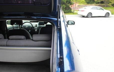 Toyota Prius, 2008 год, 830 000 рублей, 17 фотография