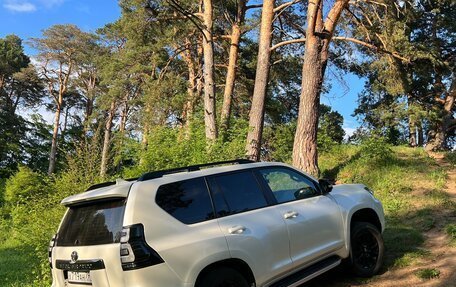 Toyota Land Cruiser Prado 150 рестайлинг 2, 2020 год, 5 685 000 рублей, 10 фотография