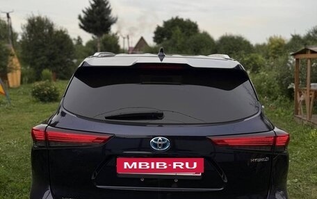 Toyota Highlander, 2021 год, 5 890 000 рублей, 7 фотография