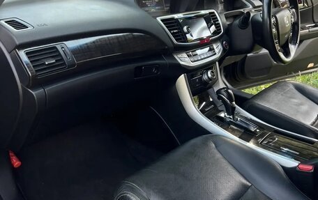Honda Accord IX рестайлинг, 2013 год, 1 650 000 рублей, 15 фотография