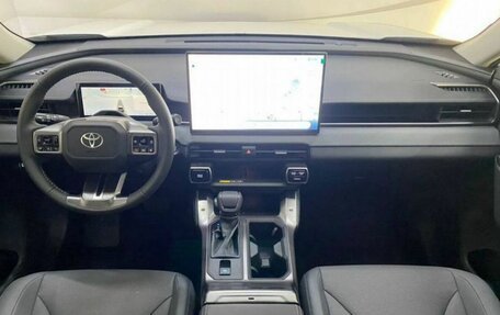 Toyota RAV4, 2026 год, 4 239 000 рублей, 12 фотография