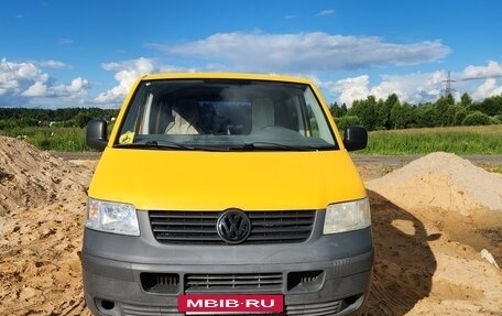 Volkswagen Transporter T5 рестайлинг, 2006 год, 1 300 000 рублей, 2 фотография