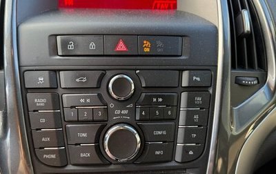 Opel Astra J, 2013 год, 670 000 рублей, 1 фотография