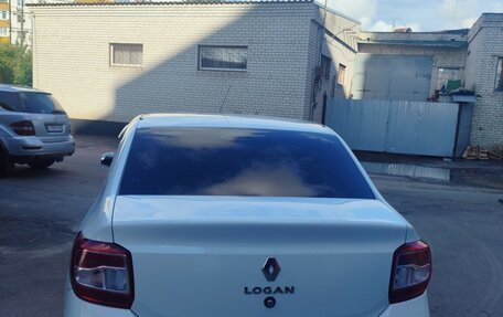 Renault Logan II, 2019 год, 800 000 рублей, 8 фотография