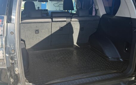 Toyota Land Cruiser Prado 150 рестайлинг 2, 2016 год, 3 790 000 рублей, 8 фотография