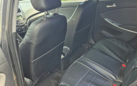 Hyundai Solaris II рестайлинг, 2013 год, 710 000 рублей, 9 фотография