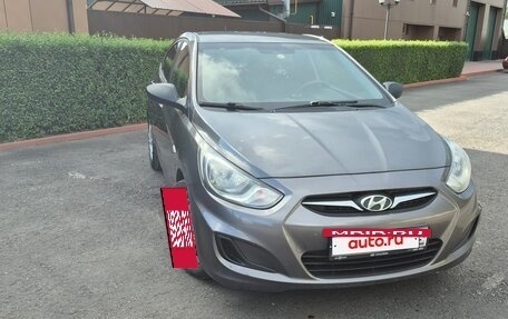 Hyundai Solaris II рестайлинг, 2013 год, 710 000 рублей, 5 фотография