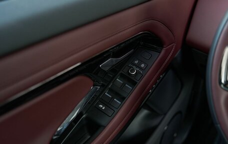 Land Rover Range Rover Evoque II, 2025 год, 6 599 900 рублей, 17 фотография