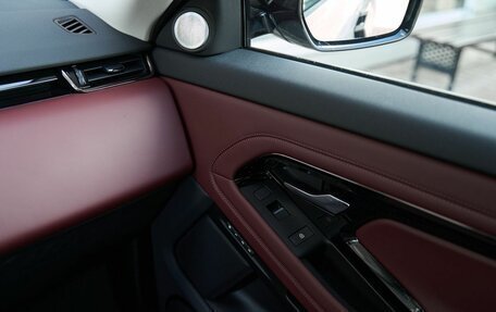 Land Rover Range Rover Evoque II, 2025 год, 6 599 900 рублей, 18 фотография