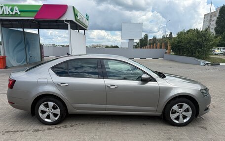 Skoda Octavia, 2018 год, 1 750 000 рублей, 4 фотография