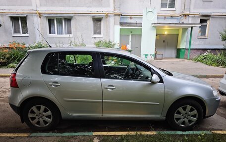 Volkswagen Golf V, 2006 год, 452 000 рублей, 3 фотография