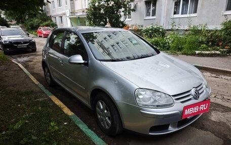 Volkswagen Golf V, 2006 год, 452 000 рублей, 2 фотография