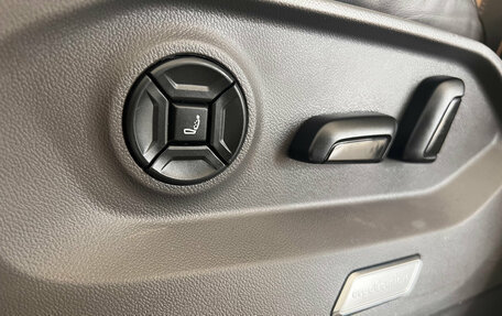 Volkswagen Touareg III, 2020 год, 4 100 000 рублей, 18 фотография
