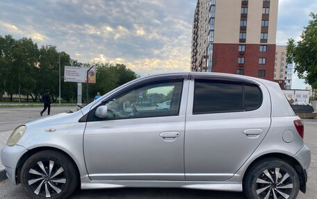 Toyota Vitz, 2000 год, 280 000 рублей, 1 фотография