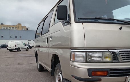 Nissan Urvan III, 1999 год, 650 000 рублей, 7 фотография