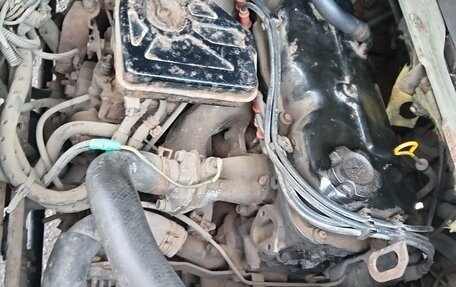 Nissan Urvan III, 1999 год, 650 000 рублей, 9 фотография