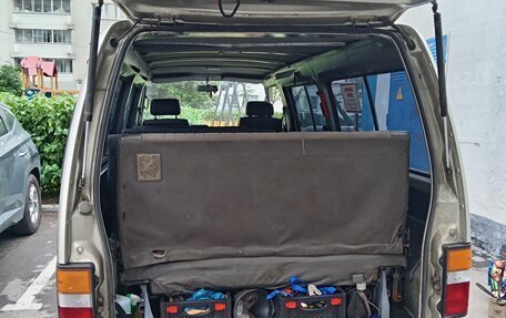 Nissan Urvan III, 1999 год, 650 000 рублей, 22 фотография