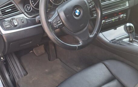 BMW 5 серия, 2011 год, 1 350 000 рублей, 7 фотография