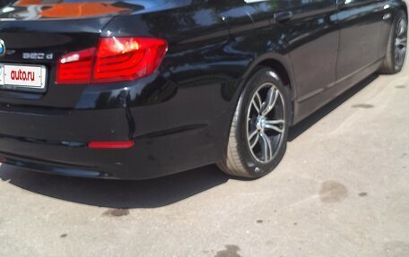 BMW 5 серия, 2011 год, 1 350 000 рублей, 6 фотография
