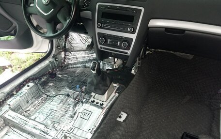 Skoda Octavia, 2013 год, 820 000 рублей, 14 фотография