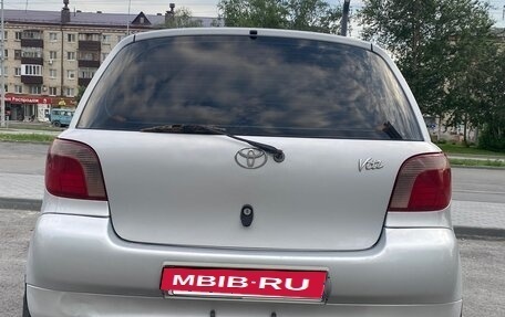 Toyota Vitz, 2000 год, 280 000 рублей, 7 фотография