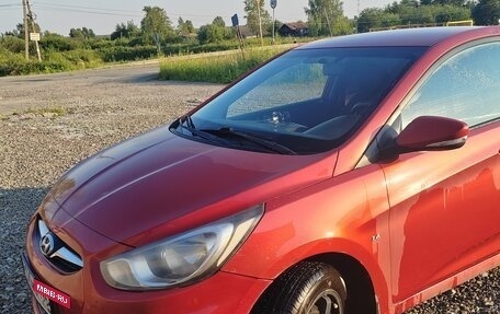 Hyundai Solaris II рестайлинг, 2012 год, 750 000 рублей, 1 фотография