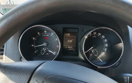 Skoda Yeti I рестайлинг, 2013 год, 835 000 рублей, 24 фотография