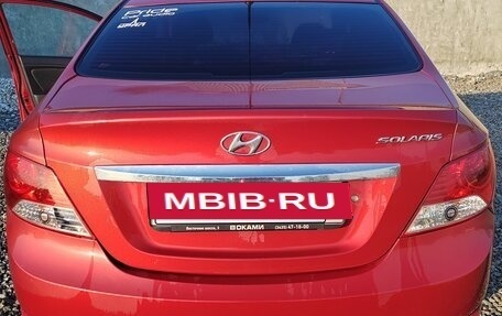Hyundai Solaris II рестайлинг, 2012 год, 750 000 рублей, 3 фотография