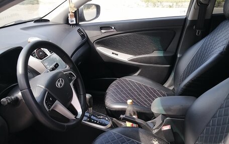 Hyundai Solaris II рестайлинг, 2013 год, 705 000 рублей, 9 фотография