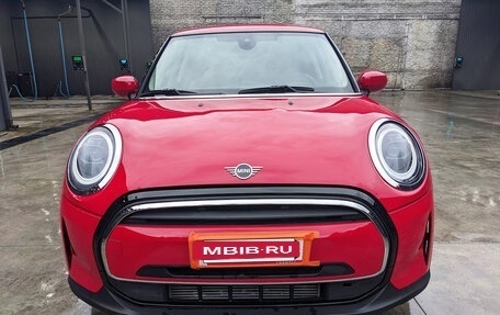 MINI Hatch, 2021 год, 2 160 000 рублей, 2 фотография