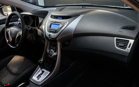 Hyundai Elantra V, 2011 год, 667 000 рублей, 8 фотография