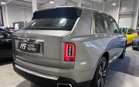 Rolls-Royce Cullinan, 2020 год, 25 200 000 рублей, 14 фотография