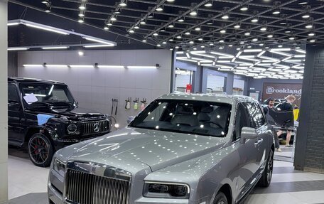 Rolls-Royce Cullinan, 2020 год, 25 200 000 рублей, 20 фотография