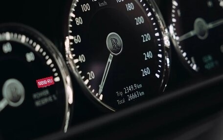 Rolls-Royce Cullinan, 2020 год, 25 200 000 рублей, 30 фотография