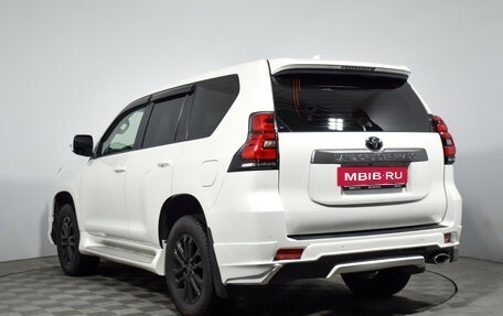 Toyota Land Cruiser Prado 150 рестайлинг 2, 2019 год, 4 990 000 рублей, 12 фотография