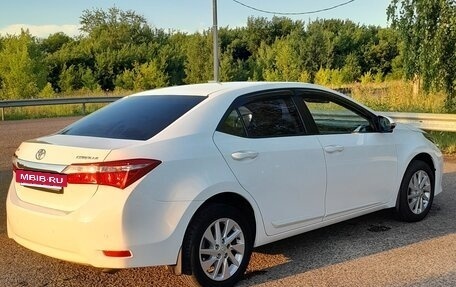 Toyota Corolla, 2013 год, 1 350 000 рублей, 3 фотография