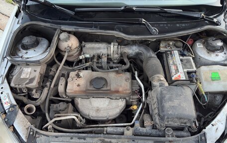 Peugeot 206, 2000 год, 149 000 рублей, 13 фотография