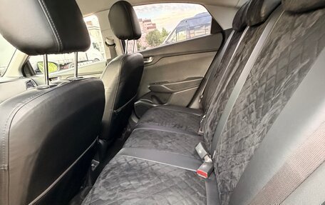 Hyundai Solaris II рестайлинг, 2021 год, 1 850 000 рублей, 15 фотография