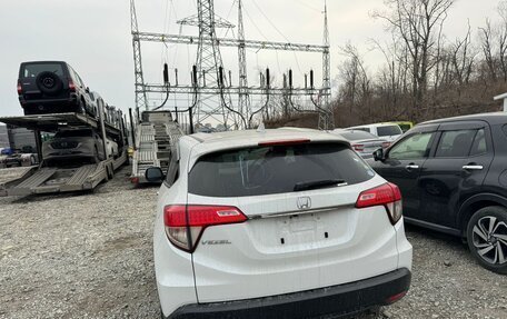 Honda Vezel, 2019 год, 1 870 000 рублей, 3 фотография