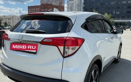 Honda Vezel, 2019 год, 1 870 000 рублей, 22 фотография
