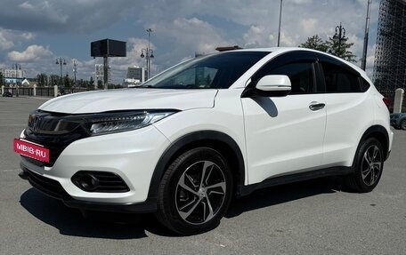 Honda Vezel, 2019 год, 1 870 000 рублей, 29 фотография
