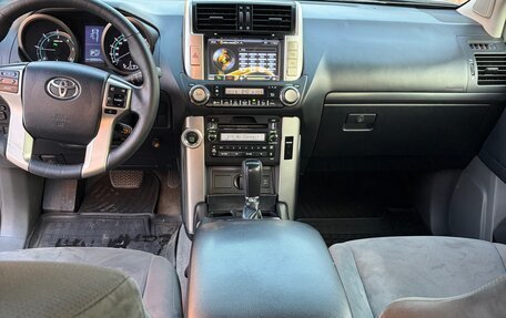 Toyota Land Cruiser Prado 150 рестайлинг 2, 2012 год, 2 550 000 рублей, 8 фотография